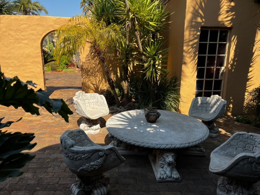 4 Bedroom Property for Sale in Wilkoppies North West